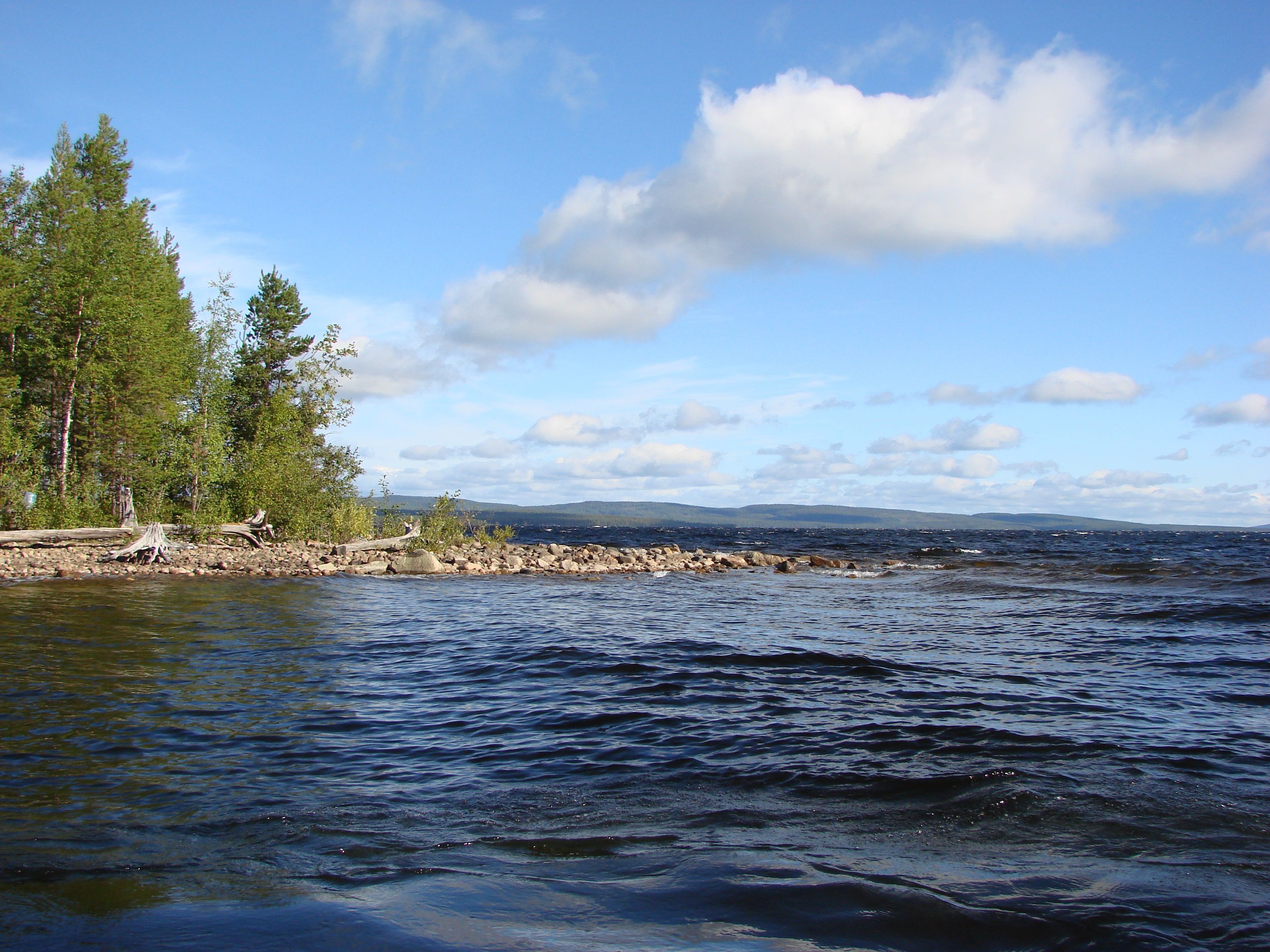 Рыболовный тур на 5 дней в Карелию на "Избу Кузьмича" 