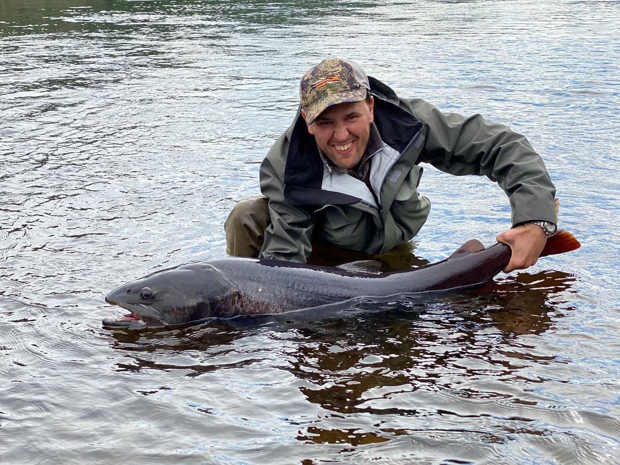 Рыболовный премиум-тур по рекам Тунгусского плато, с вертолетной заброской на север Красноярского края
